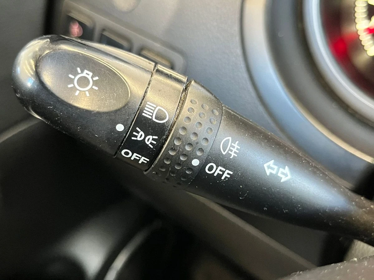 Suzuki Grand Vitara, 2011г, полный привод, механика