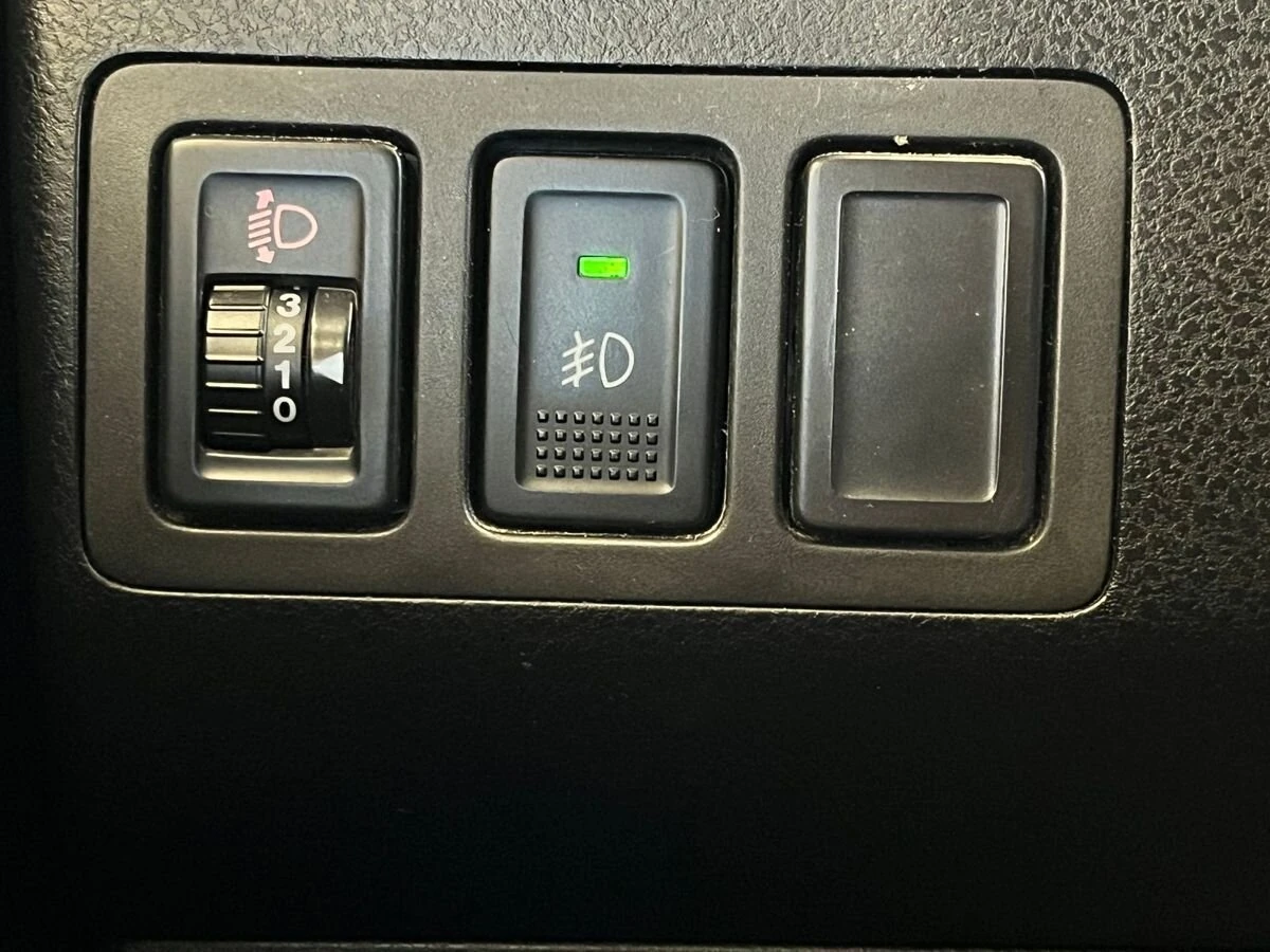 Suzuki Grand Vitara, 2011г, полный привод, механика