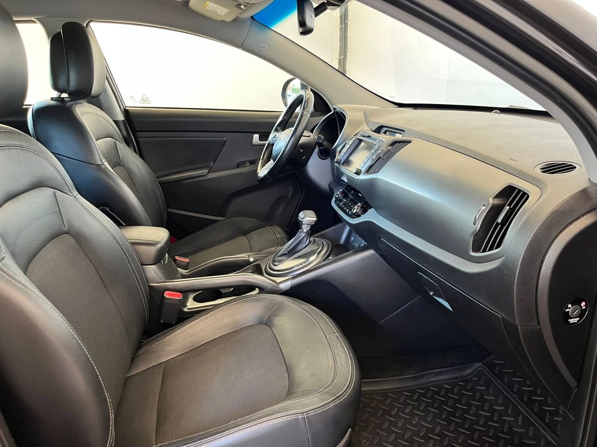 Kia Sportage, 2011г, полный привод, автомат