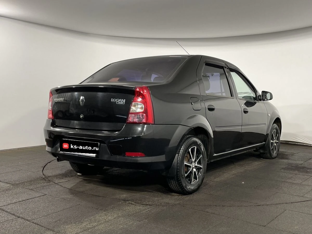 Renault Logan, 2014г, передний привод, автомат