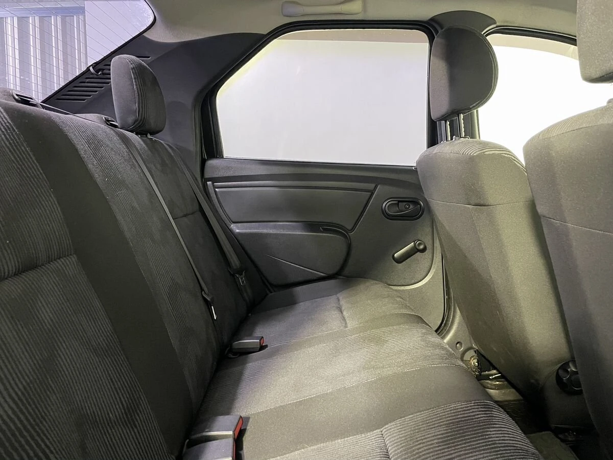 Renault Logan, 2014г, передний привод, автомат