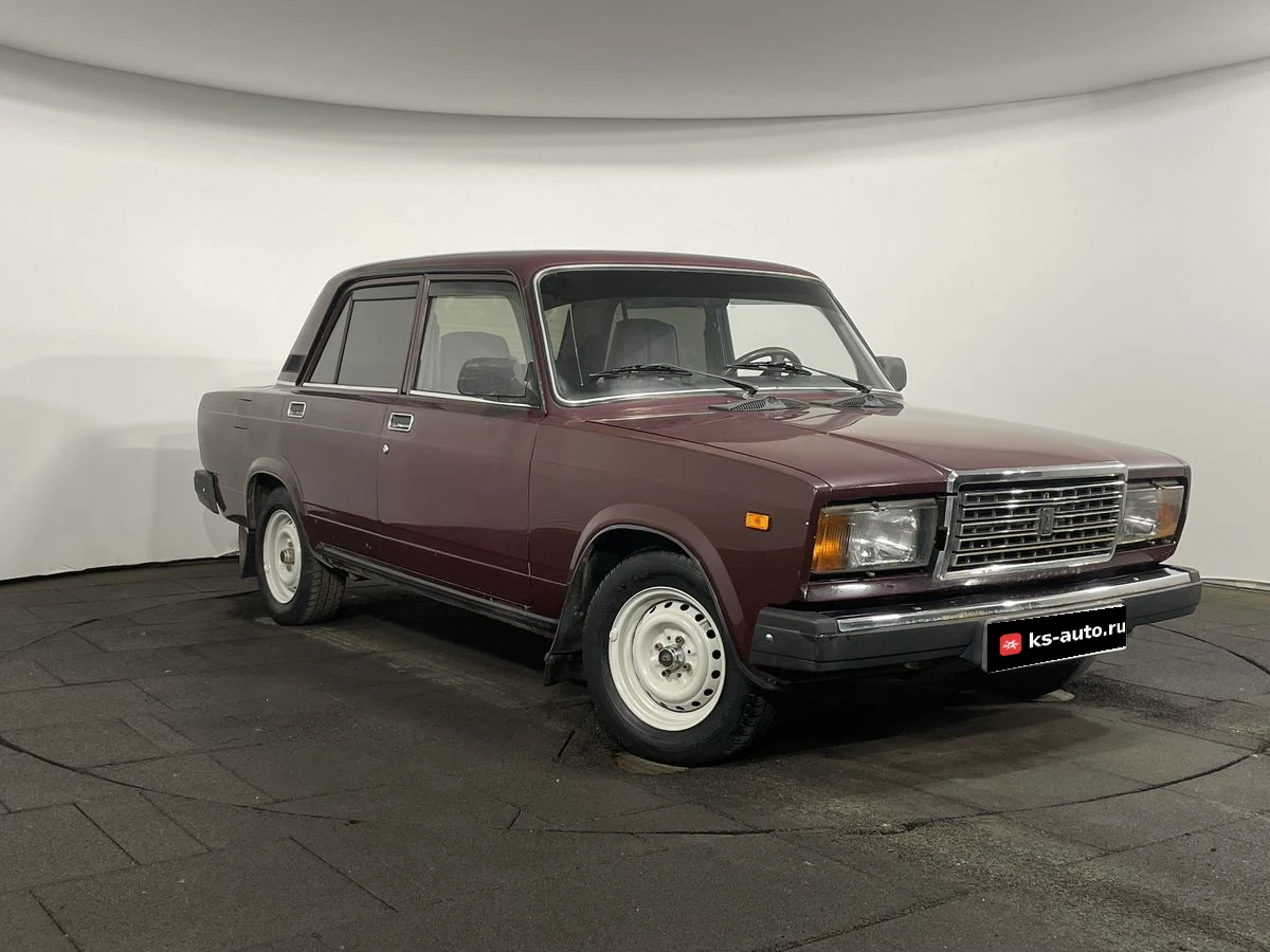 Lada (ВАЗ) 2107, 2006г, задний привод, механика