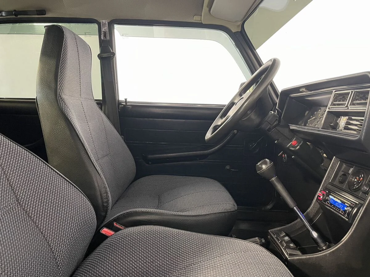 Lada (ВАЗ) 2107, 2006г, задний привод, механика