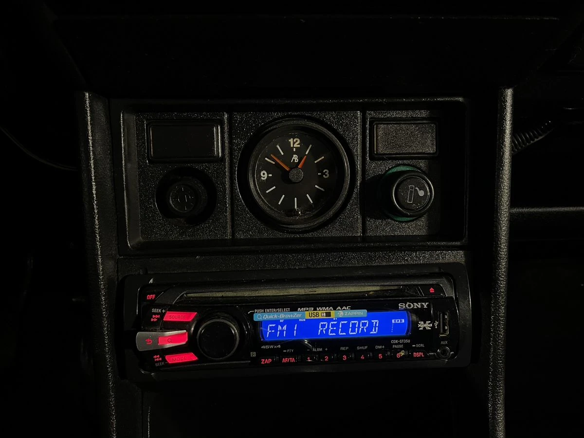 Lada (ВАЗ) 2107, 2006г, задний привод, механика