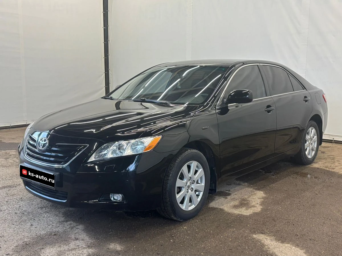 Toyota Camry, 2008г, передний привод, автомат