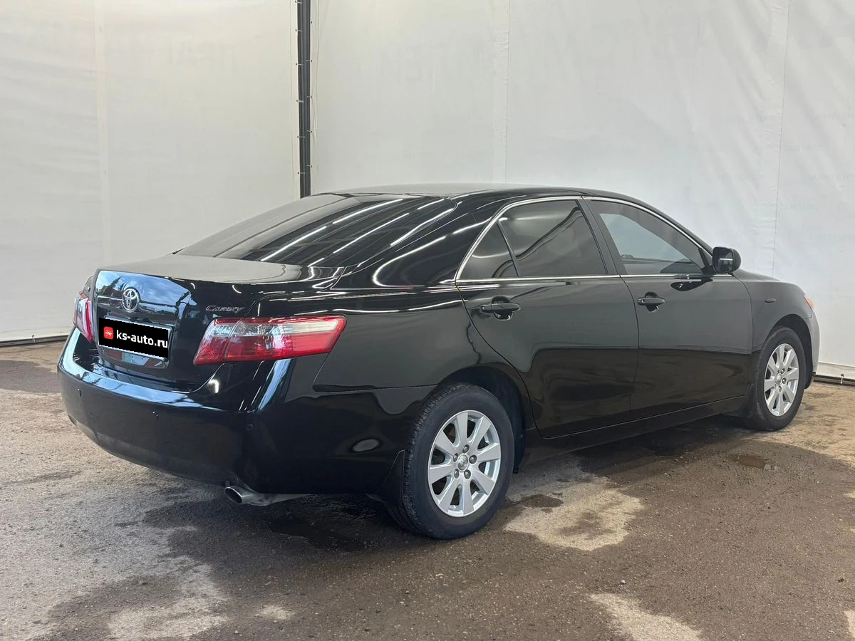 Toyota Camry, 2008г, передний привод, автомат