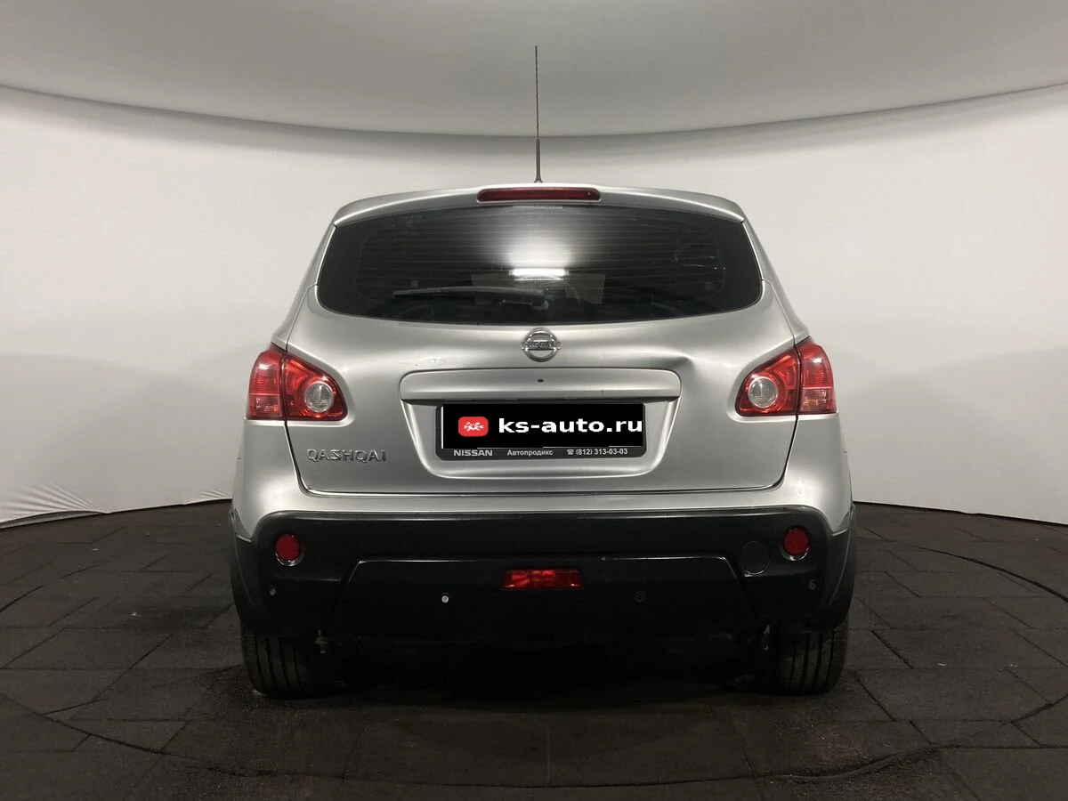 Nissan Qashqai, 2007г, передний привод, вариатор