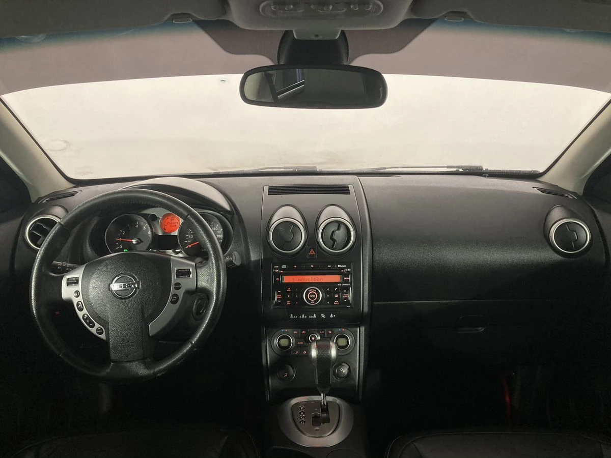 Nissan Qashqai, 2007г, передний привод, вариатор