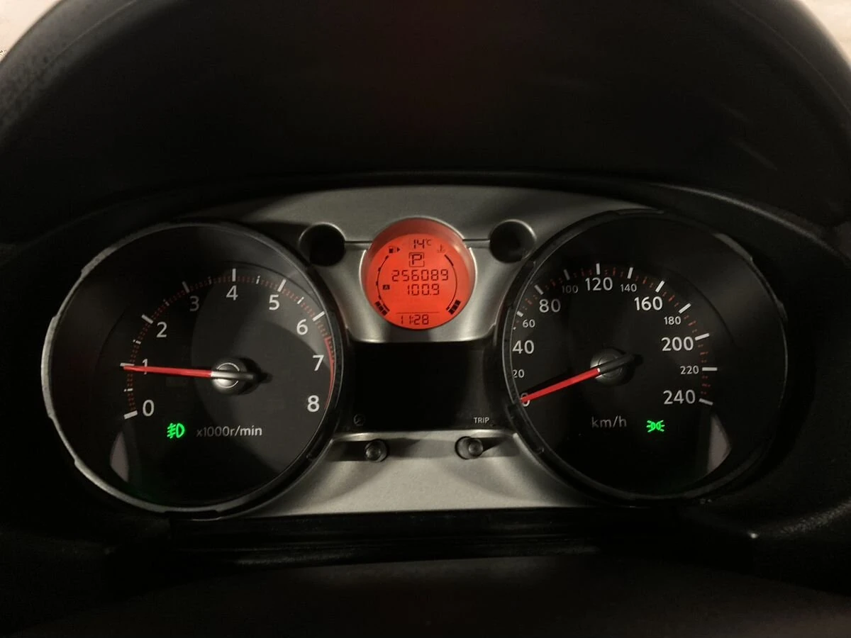 Nissan Qashqai, 2007г, передний привод, вариатор