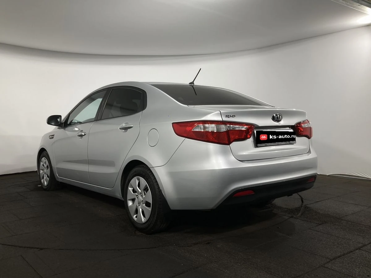 Kia Rio, 2014г, передний привод, автомат