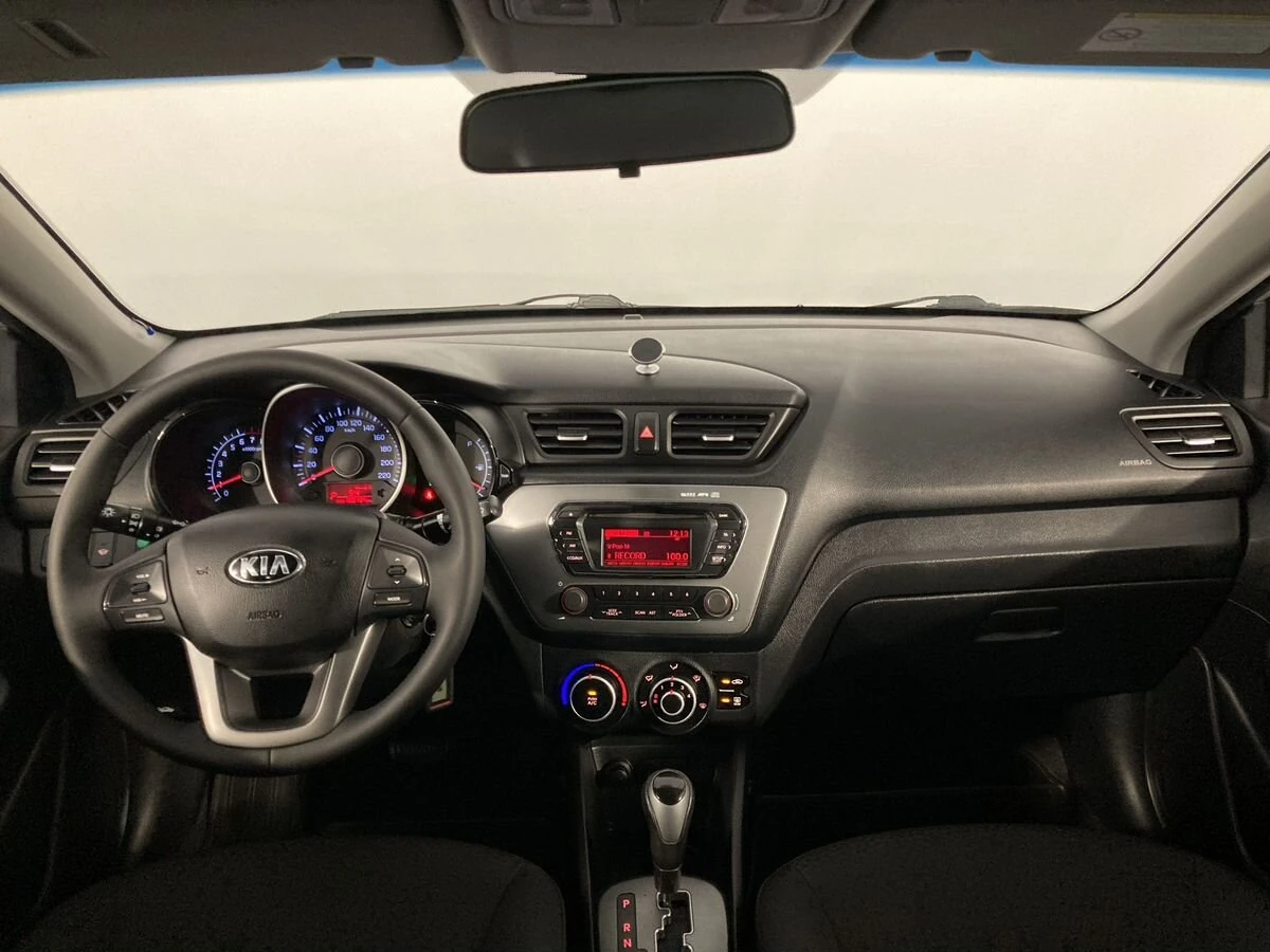 Kia Rio, 2014г, передний привод, автомат