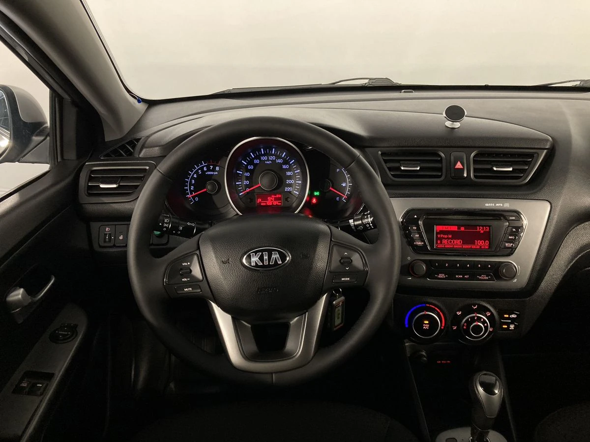 Kia Rio, 2014г, передний привод, автомат
