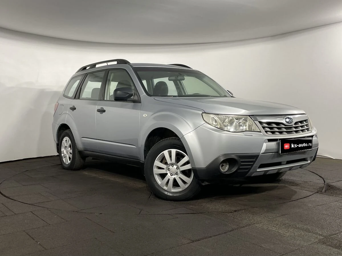 Subaru Forester, 2012г, полный привод, механика