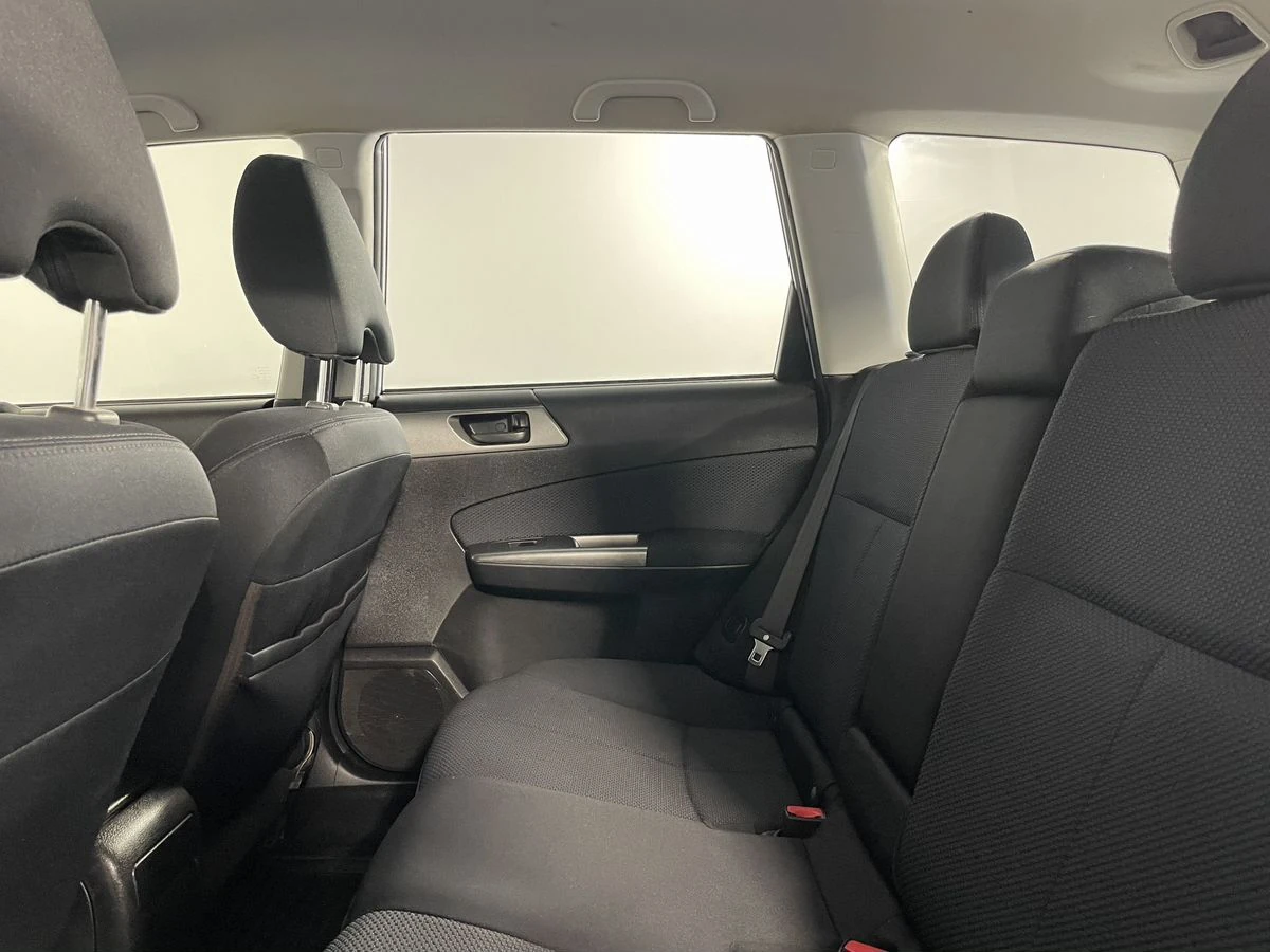 Subaru Forester, 2012г, полный привод, механика