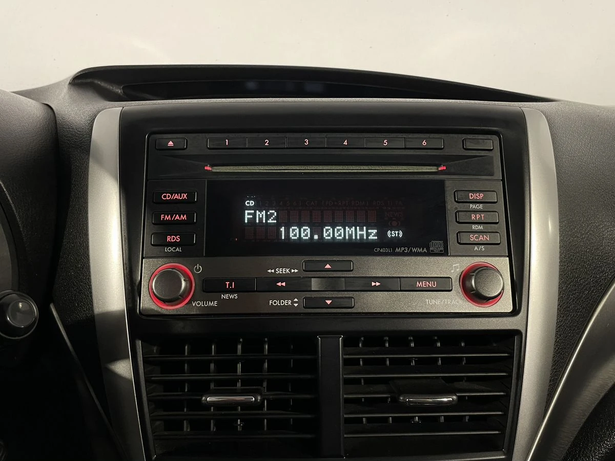 Subaru Forester, 2012г, полный привод, механика