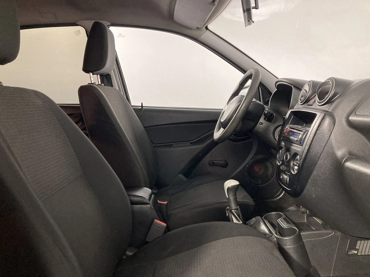 Lada (ВАЗ) Granta, 2015г, передний привод, механика