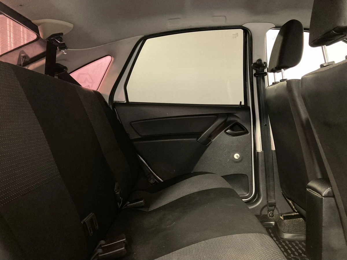 Lada (ВАЗ) Granta, 2015г, передний привод, механика