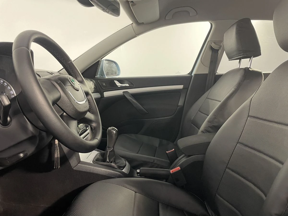 Skoda Octavia, 2009г, передний привод, механика