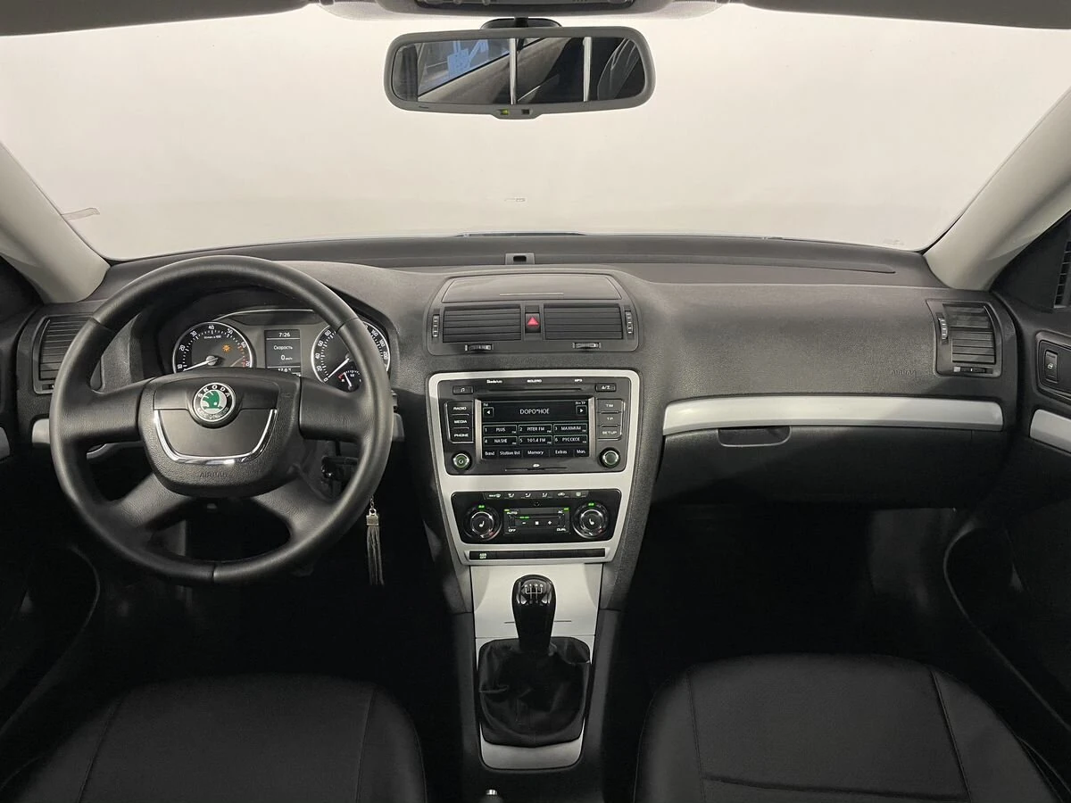 Skoda Octavia, 2009г, передний привод, механика
