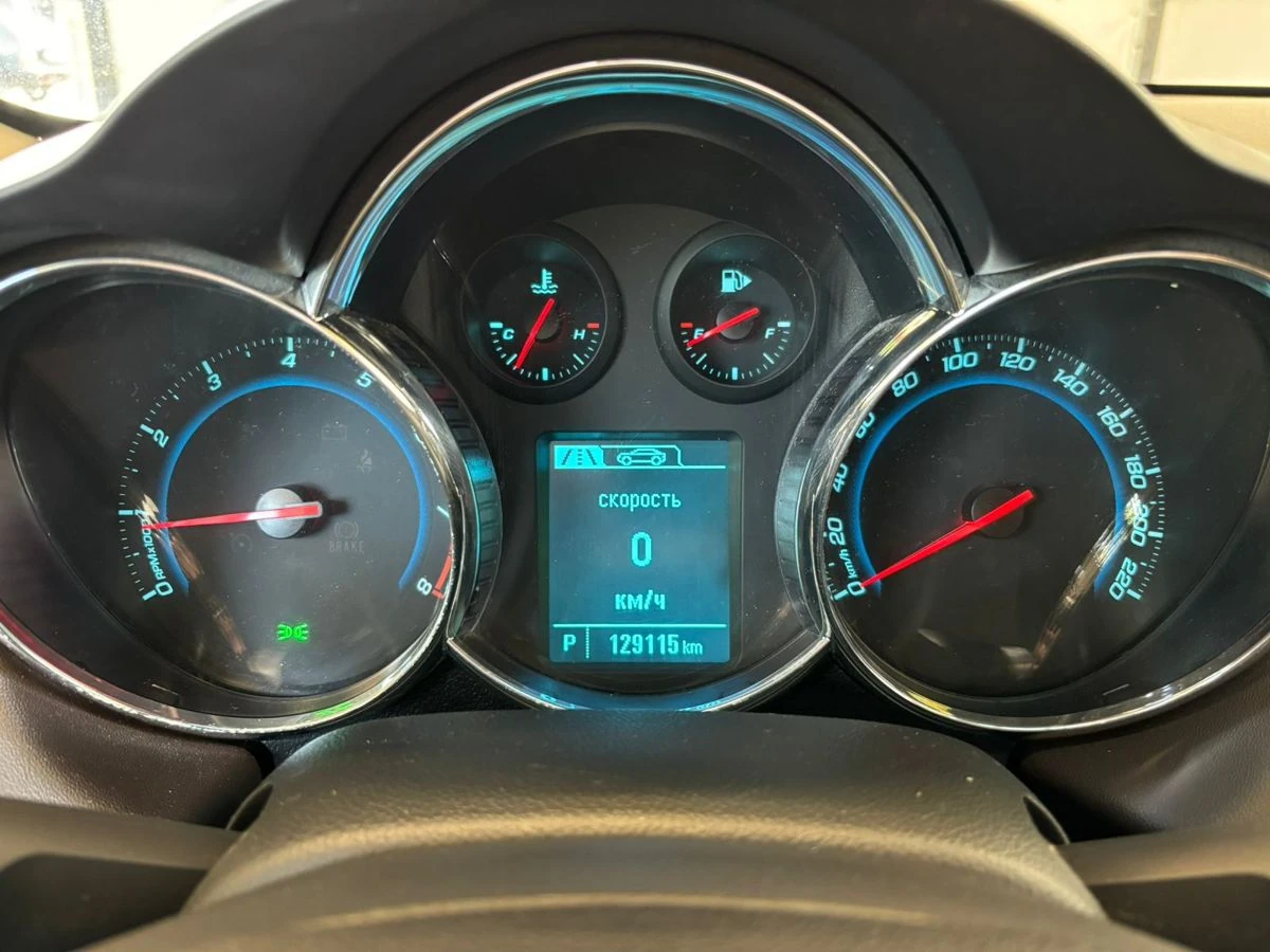 Chevrolet Cruze, 2013г, передний привод, автомат