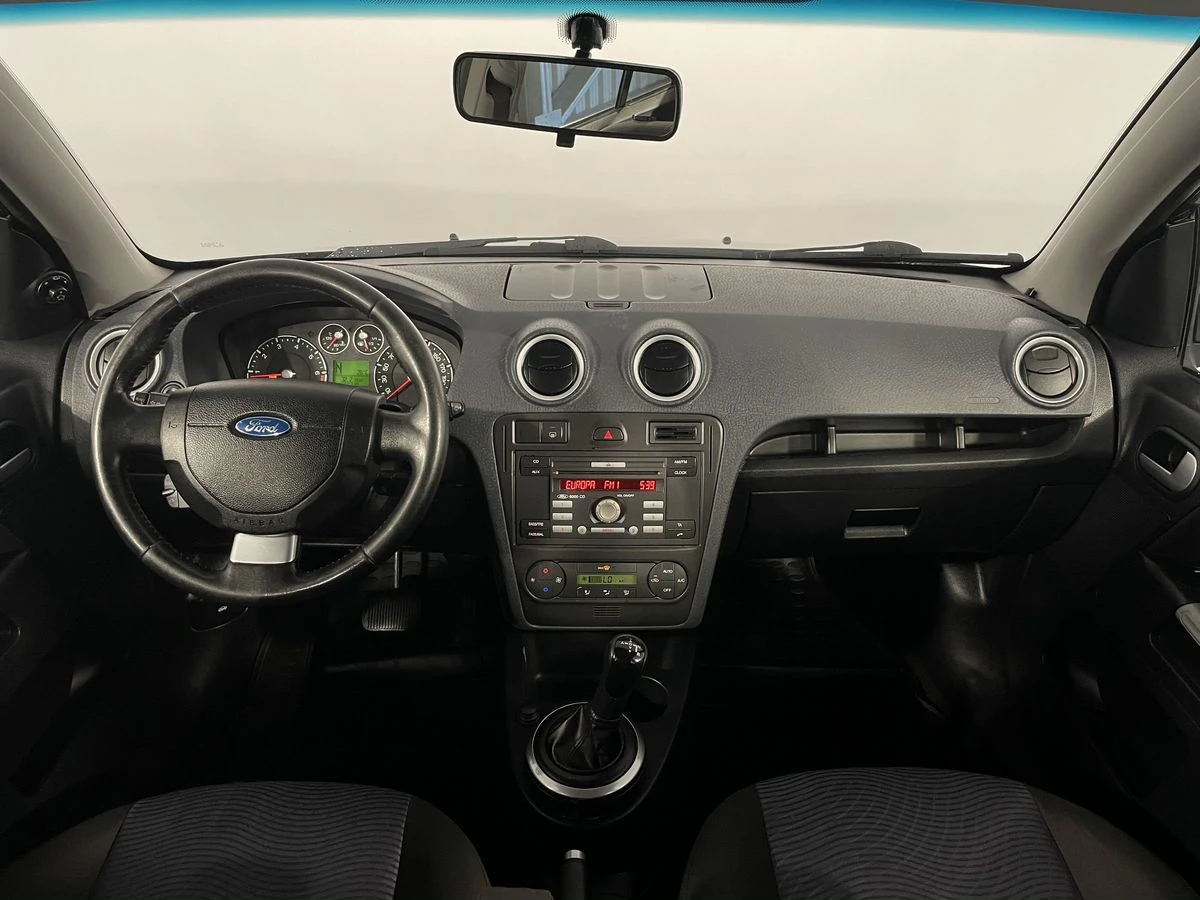 Ford Fusion, 2006г, передний привод, робот