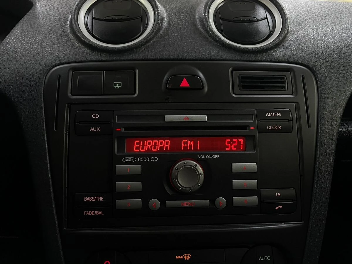 Ford Fusion, 2006г, передний привод, робот