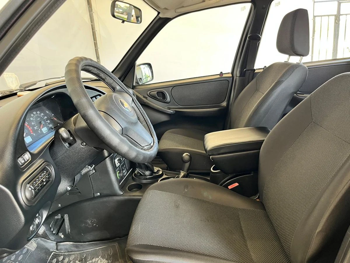 Chevrolet Niva, 2014г, полный привод, механика