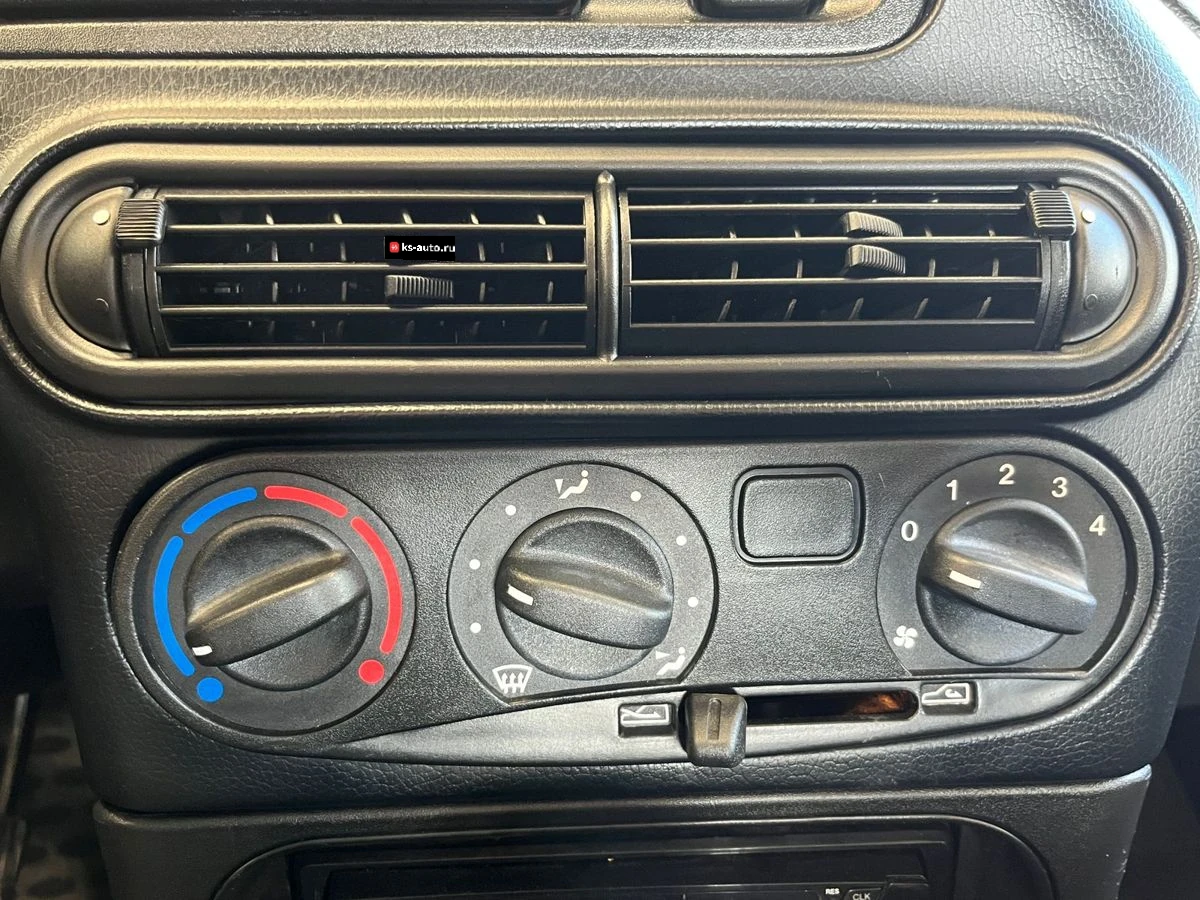 Chevrolet Niva, 2014г, полный привод, механика