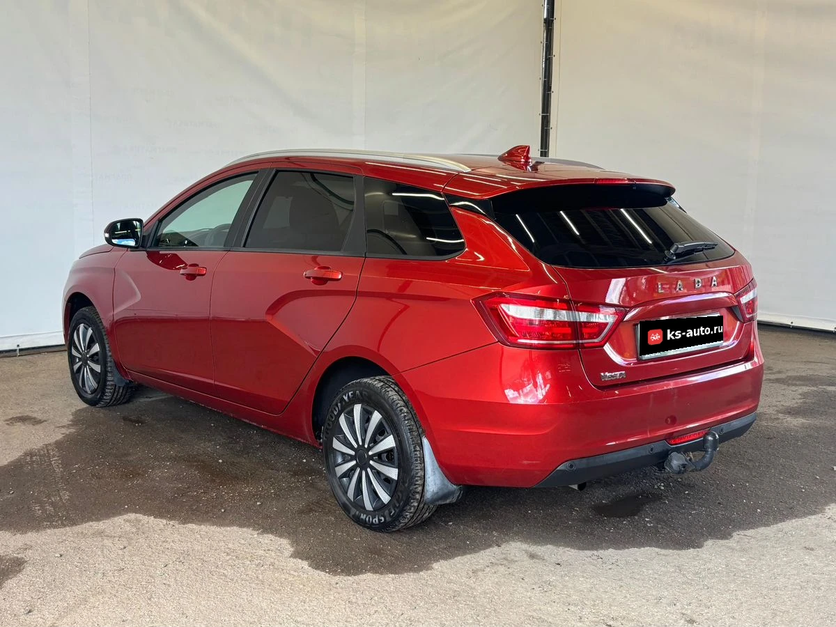Lada (ВАЗ) Vesta, 2019г, передний привод, механика
