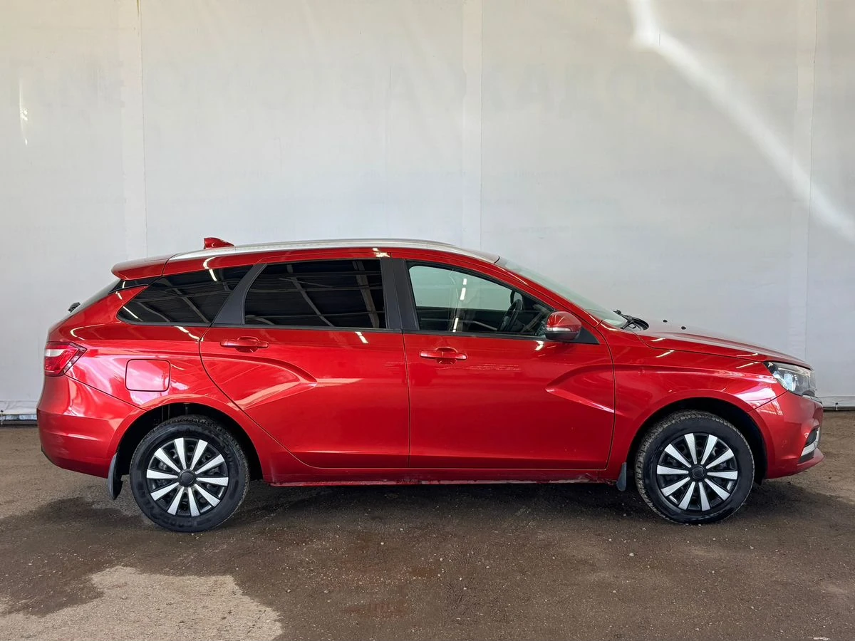 Lada (ВАЗ) Vesta, 2019г, передний привод, механика