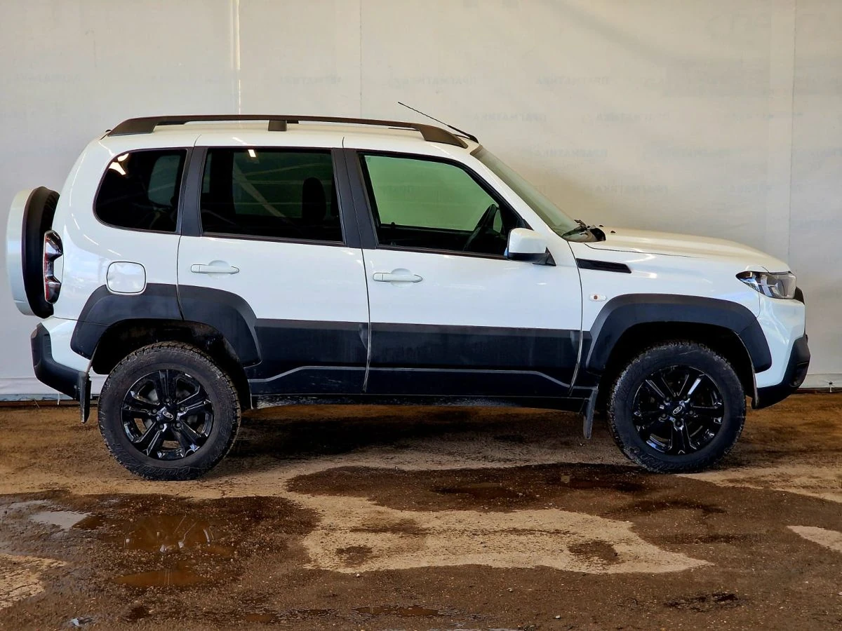 Lada (ВАЗ) Niva Travel, 2023г, полный привод, механика