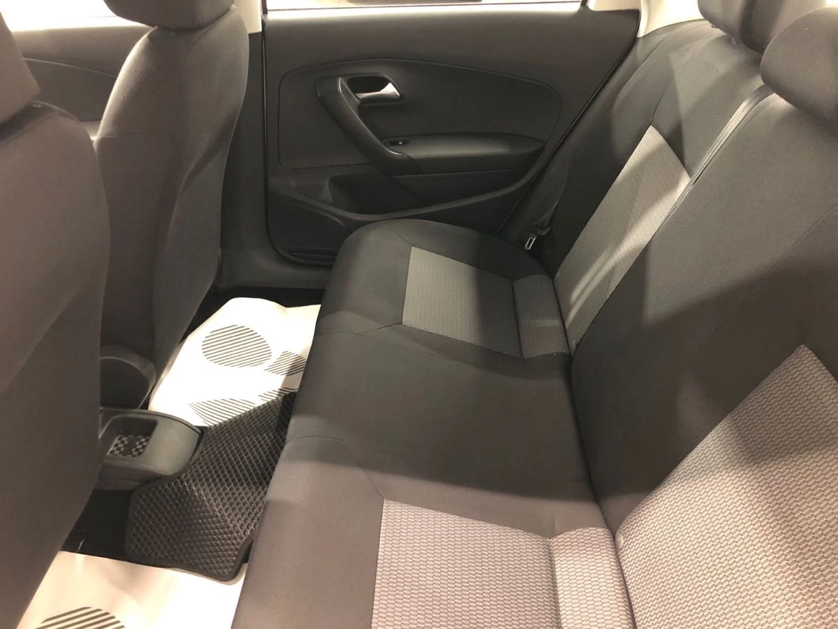 Volkswagen Polo, 2011г, передний привод, механика