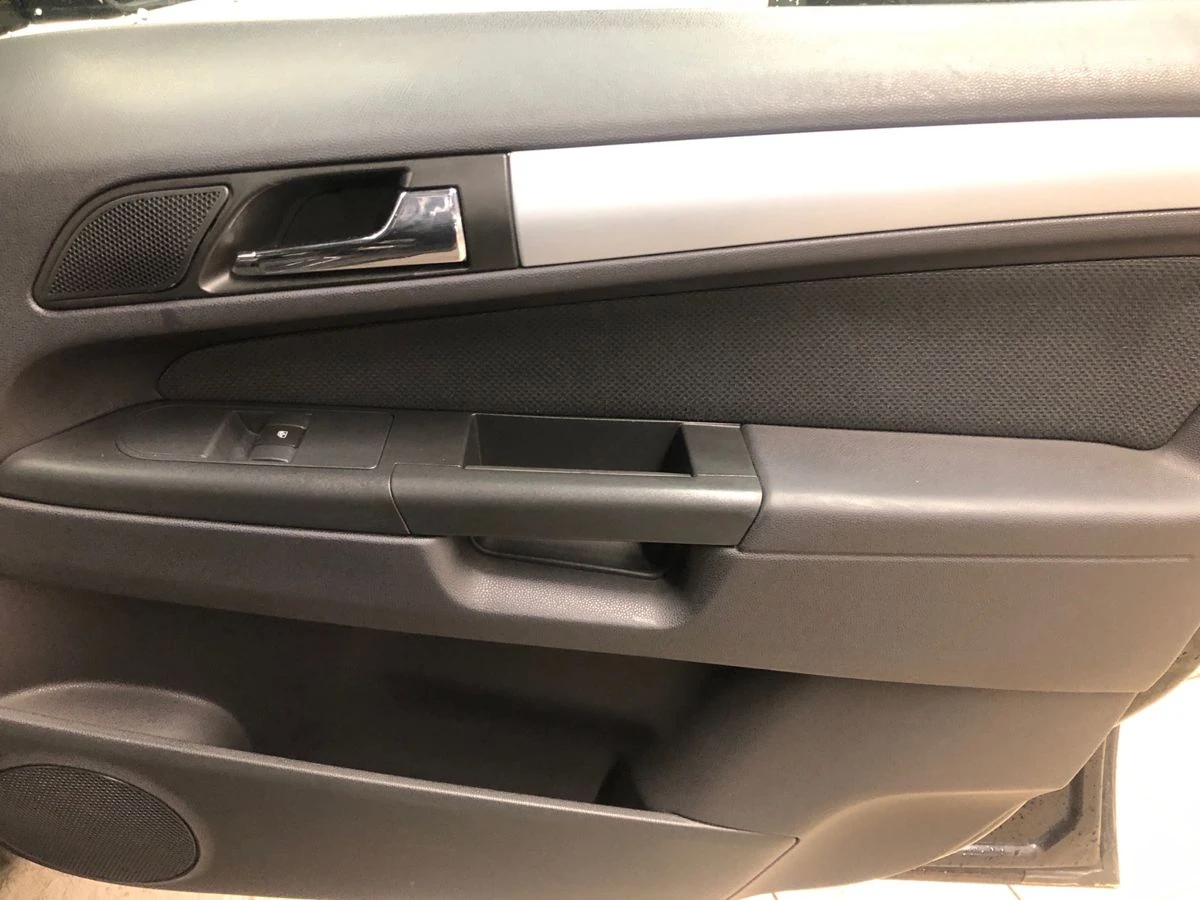 Opel Zafira, 2007г, передний привод, механика