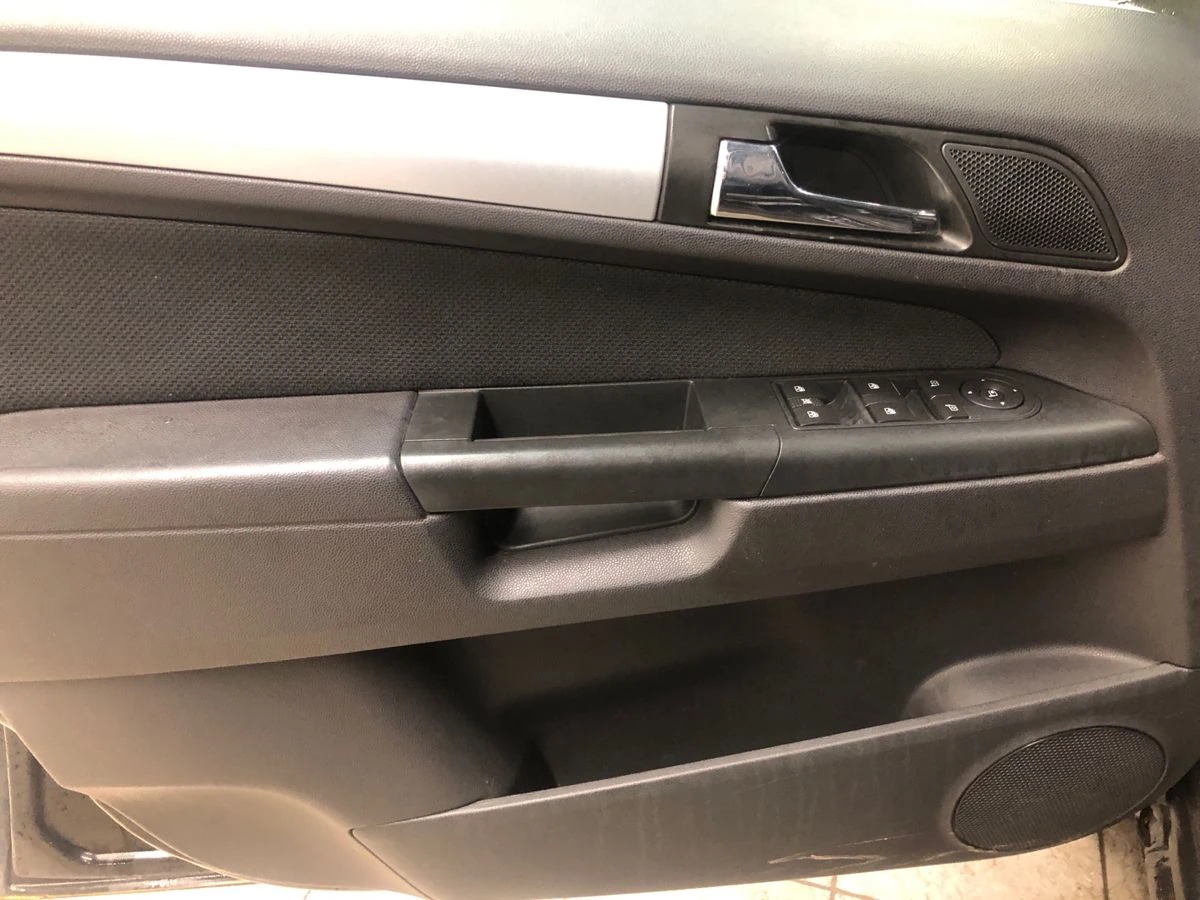 Opel Zafira, 2007г, передний привод, механика