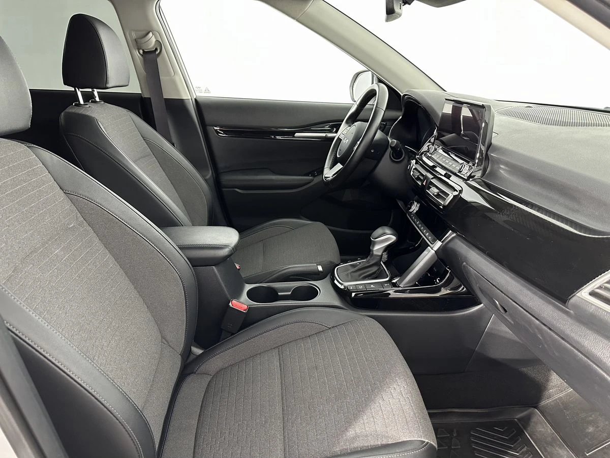 Kia Seltos, 2022г, полный привод, вариатор