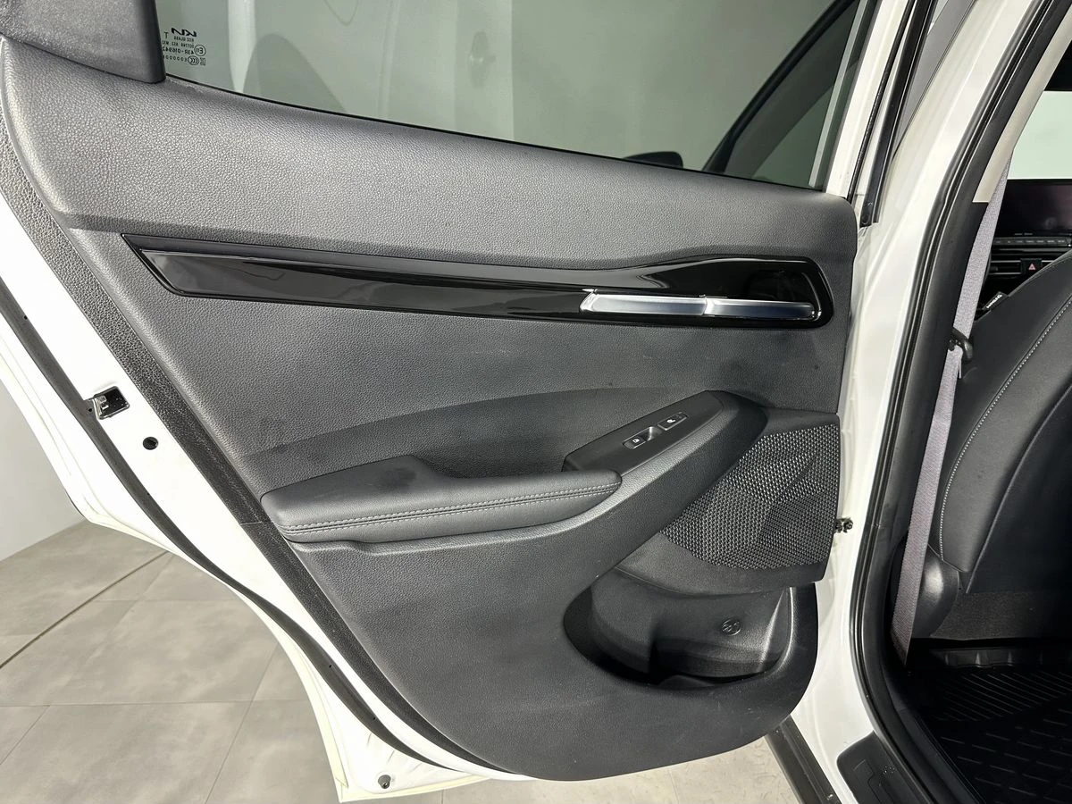 Kia Seltos, 2022г, полный привод, вариатор