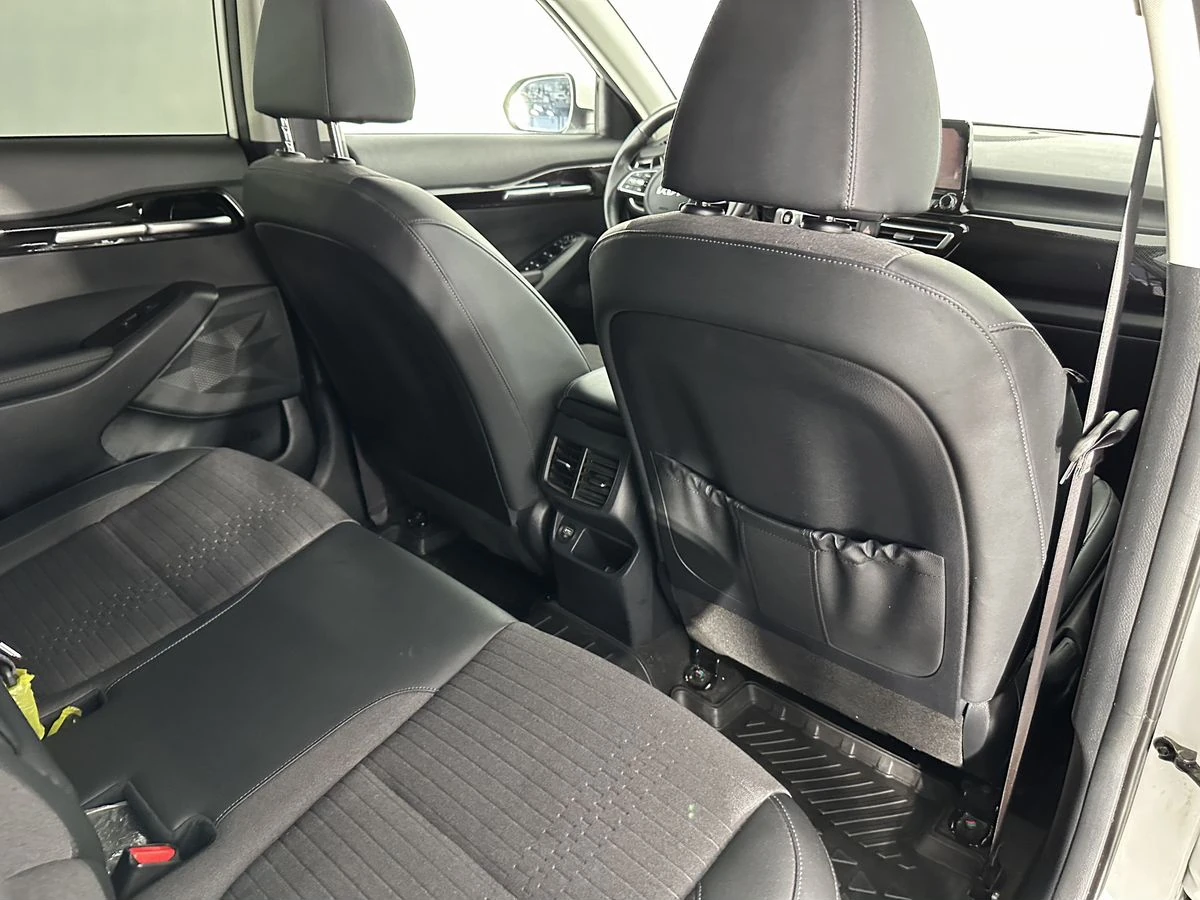 Kia Seltos, 2022г, полный привод, вариатор