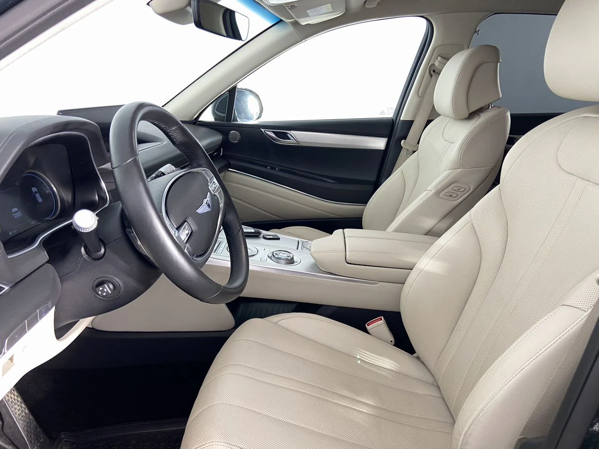 Genesis GV80, 2021г, полный привод, автомат