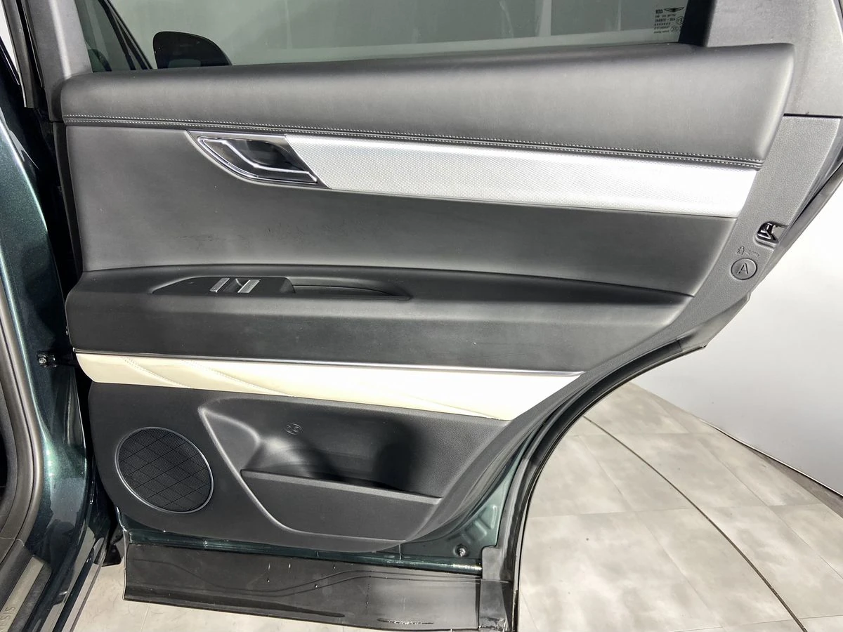 Genesis GV80, 2021г, полный привод, автомат