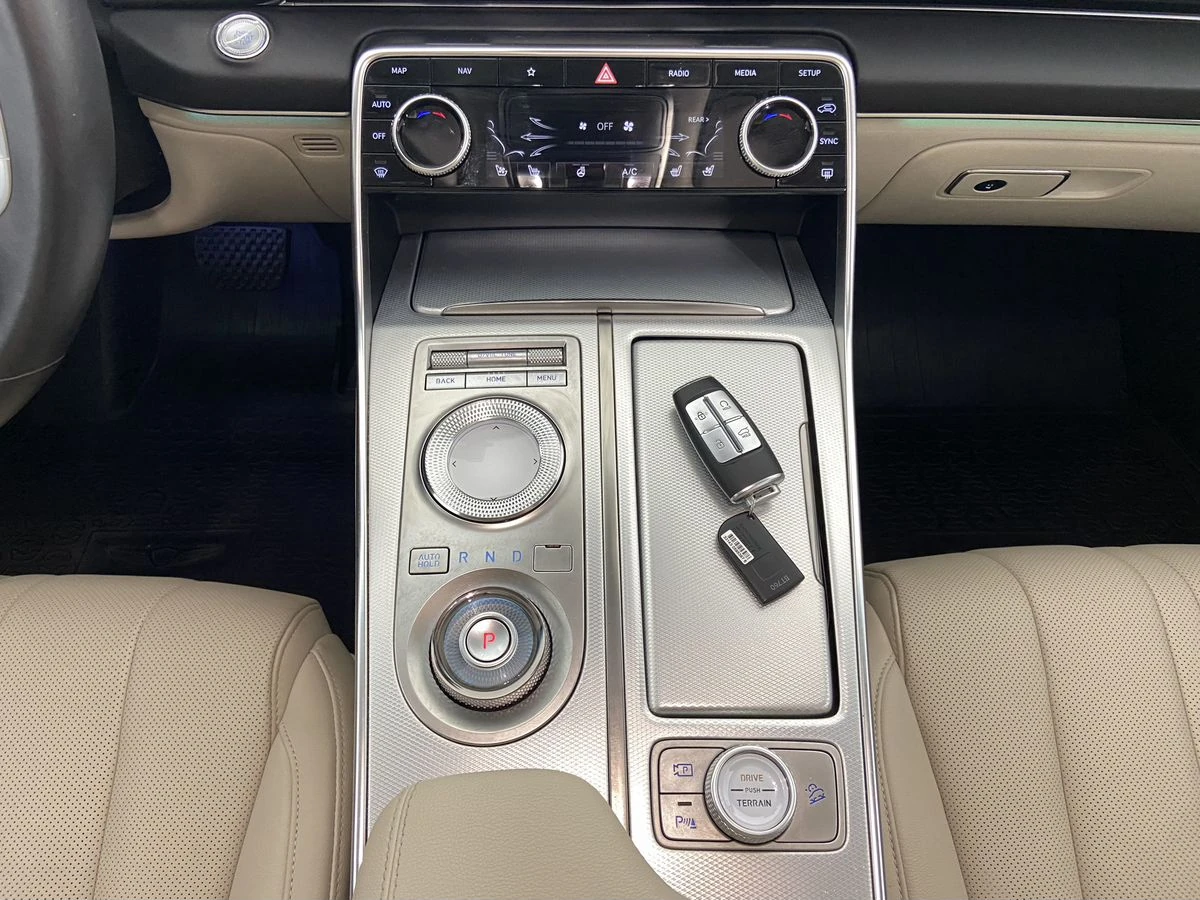 Genesis GV80, 2021г, полный привод, автомат