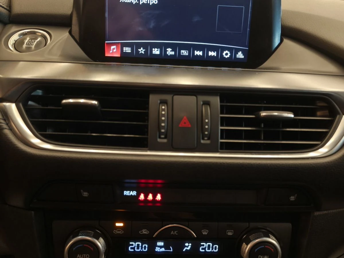 Mazda 6, 2018г, передний привод, автомат