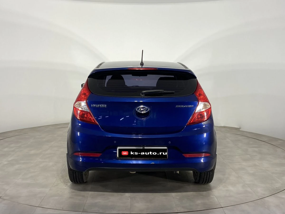 Hyundai Solaris, 2015г, передний привод, автомат