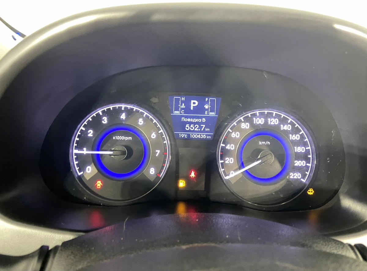 Hyundai Solaris, 2015г, передний привод, автомат