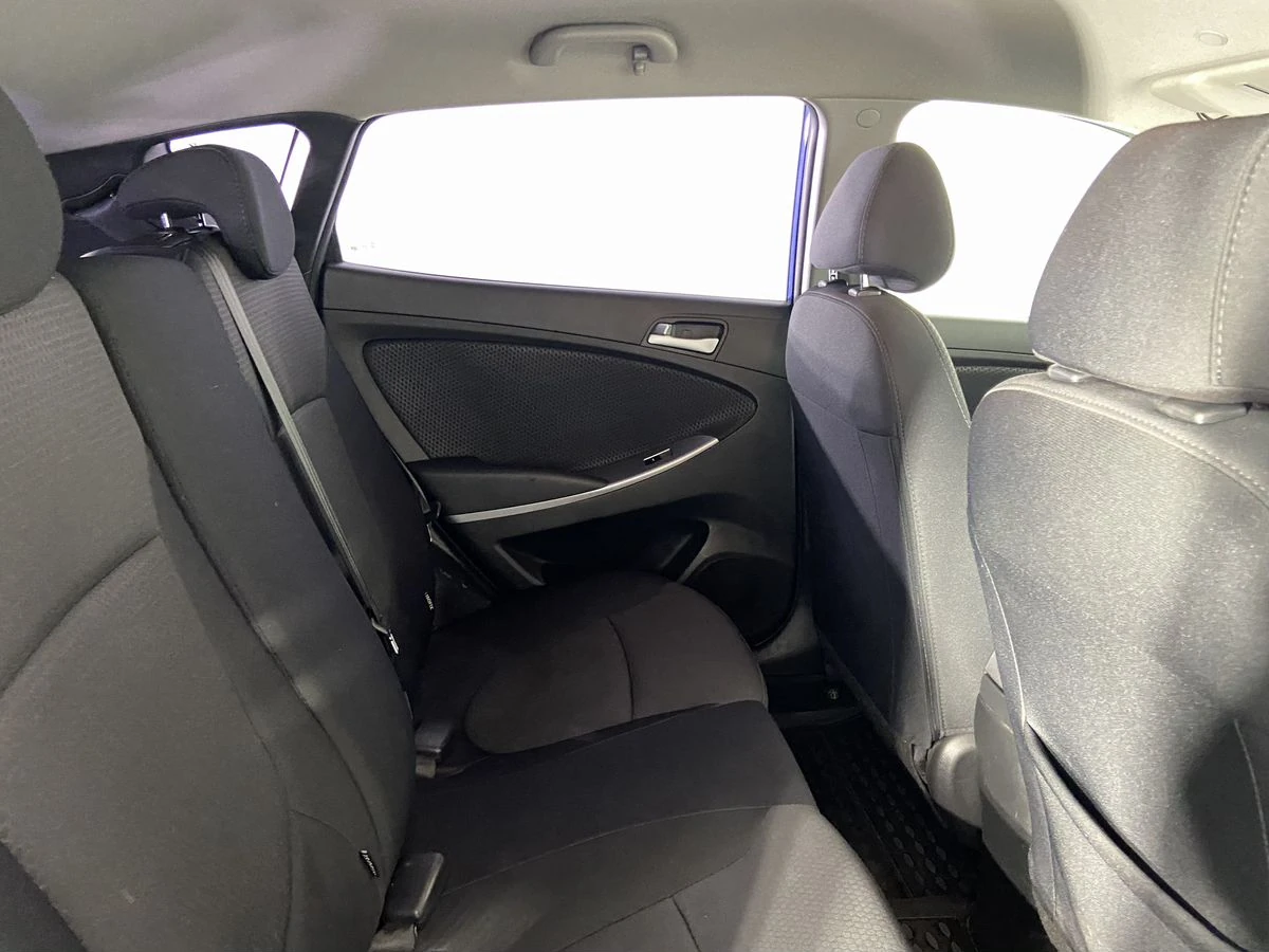 Hyundai Solaris, 2015г, передний привод, автомат