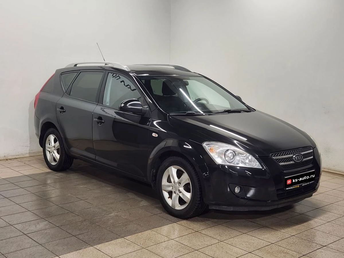 Kia Ceed, 2008г, передний привод, автомат