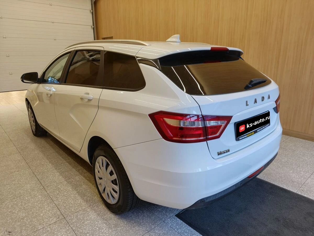 Lada (ВАЗ) Vesta, 2018г, передний привод, робот