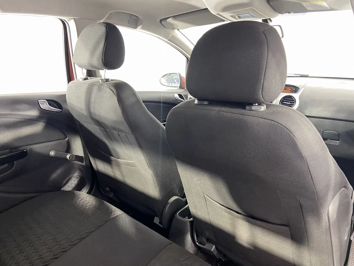 Opel Corsa, 2013г, передний привод, автомат