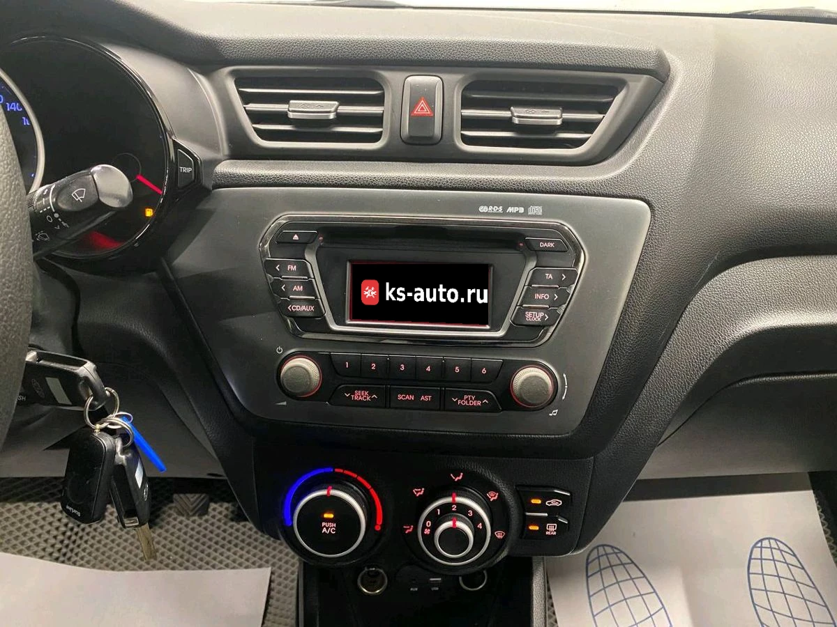 Kia Rio, 2013г, передний привод, механика