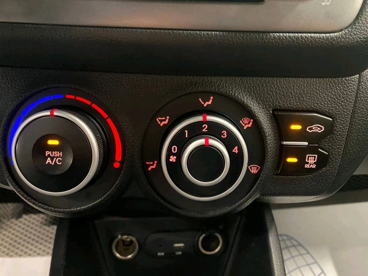 Kia Rio, 2013г, передний привод, механика