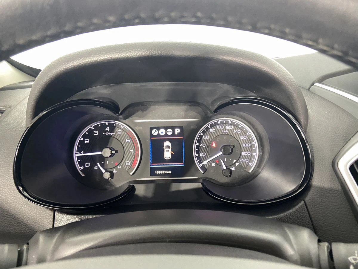 Dongfeng AX7, 2017г, передний привод, автомат